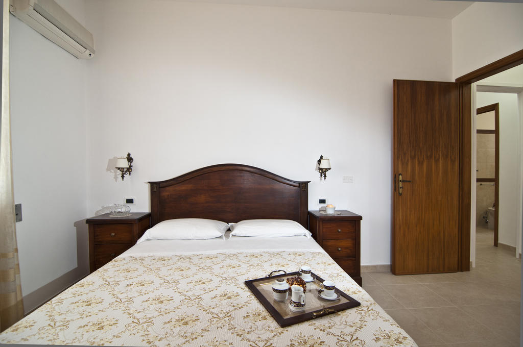 Home Holiday Salento La Scisa Алессано Экстерьер фото