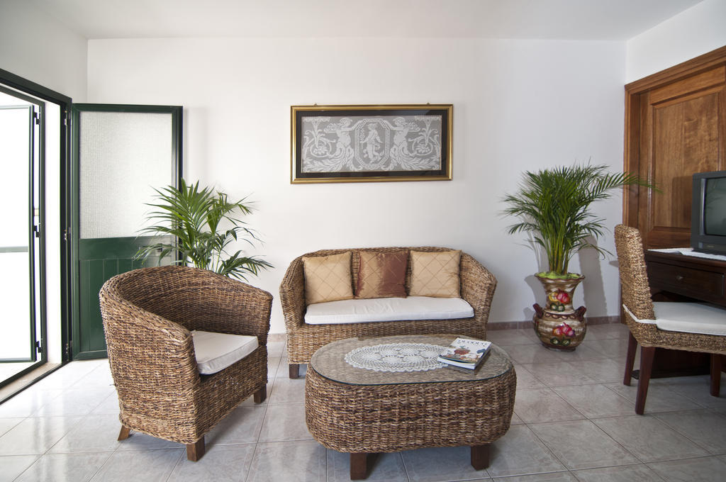 Home Holiday Salento La Scisa Алессано Экстерьер фото