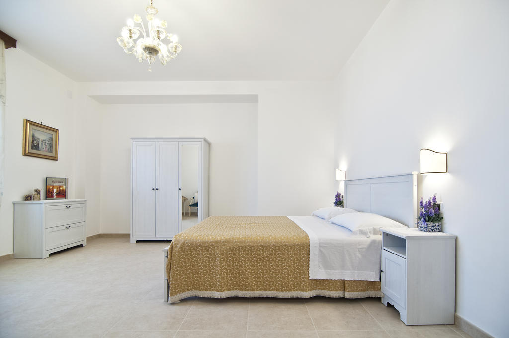 Home Holiday Salento La Scisa Алессано Экстерьер фото